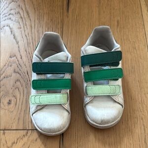 Adidas Stan Smith White and Green Velcro Sneakers toddler kids